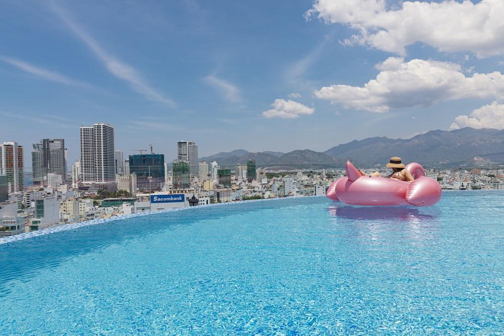 Florida Hotel Nha Trang Exterior foto